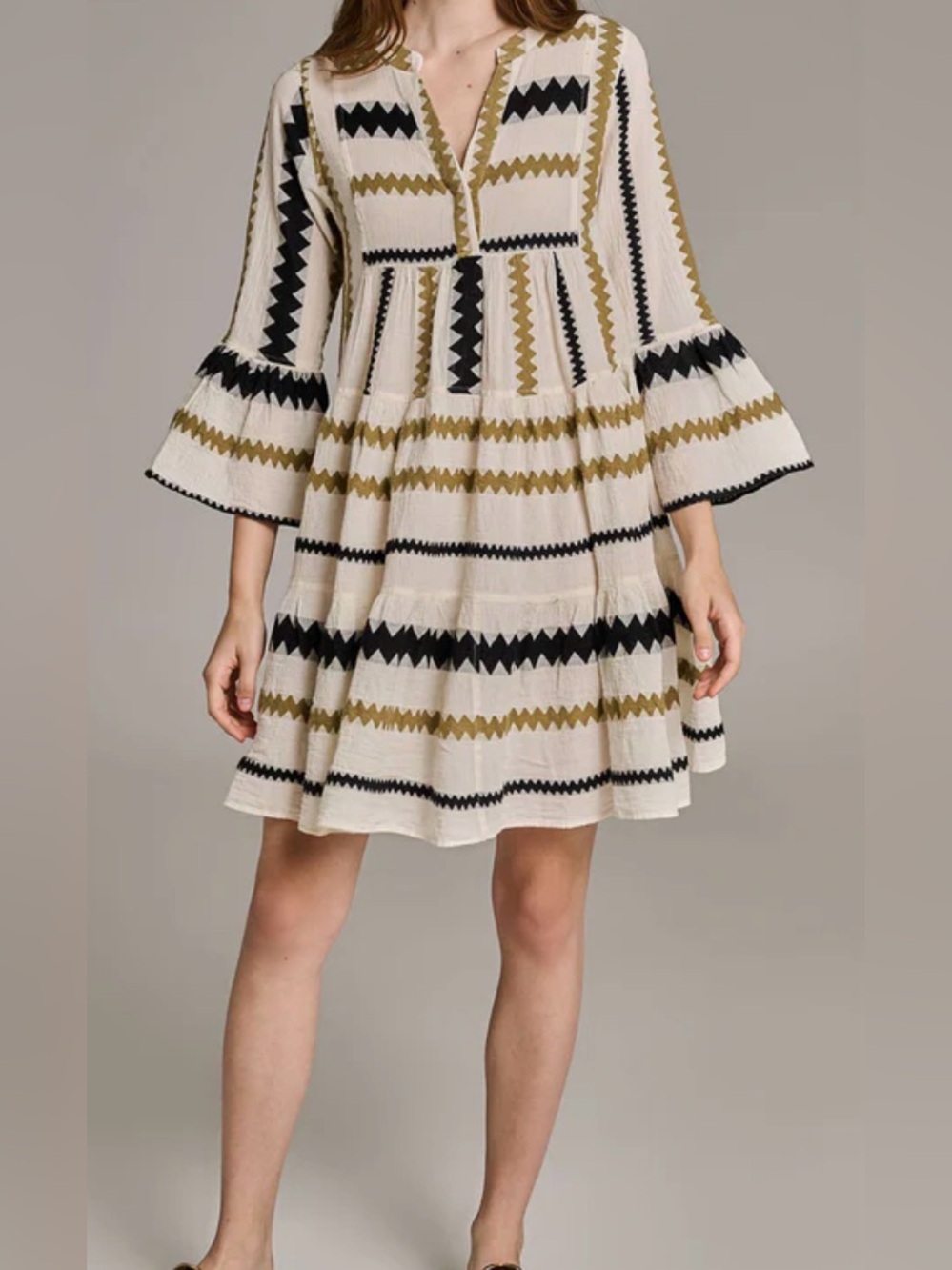Devotion Twins Ella mini dress Sz:XS tiered ruffle geometric khaki/black zigzag.